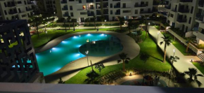 Super appartement vue sur piscine et la plage